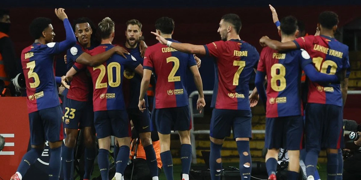 Menjual-Pemain-sebagai-Solusi-Finansial