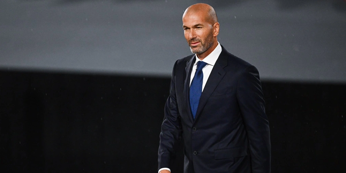 Zinedine-Zidane-Bersiap-Menjadi-Pelatih-Timnas-Prancis-Usai-Piala-Dunia-2026
