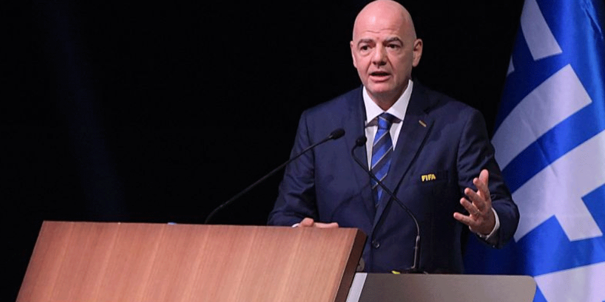 FIFA Diterpa Rasa Malu Usai Anugerahi Donald Trump